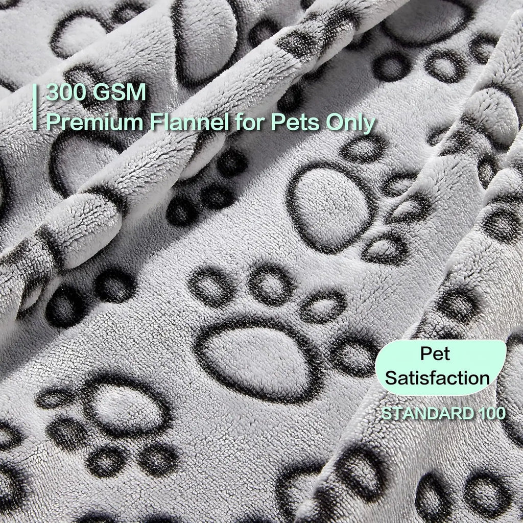 Couverture douce à motif pattes pour chien et chat — vue 4