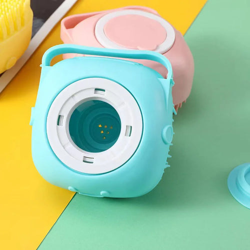 Brosse de bain en silicone avec réservoir à shampooing — vue 2