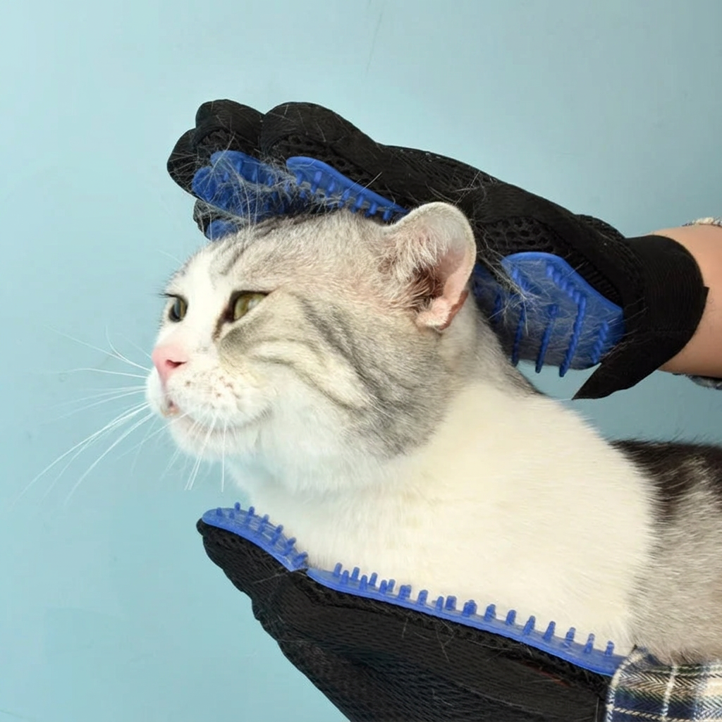 Gant de brossage en silicone pour chat — vue 2