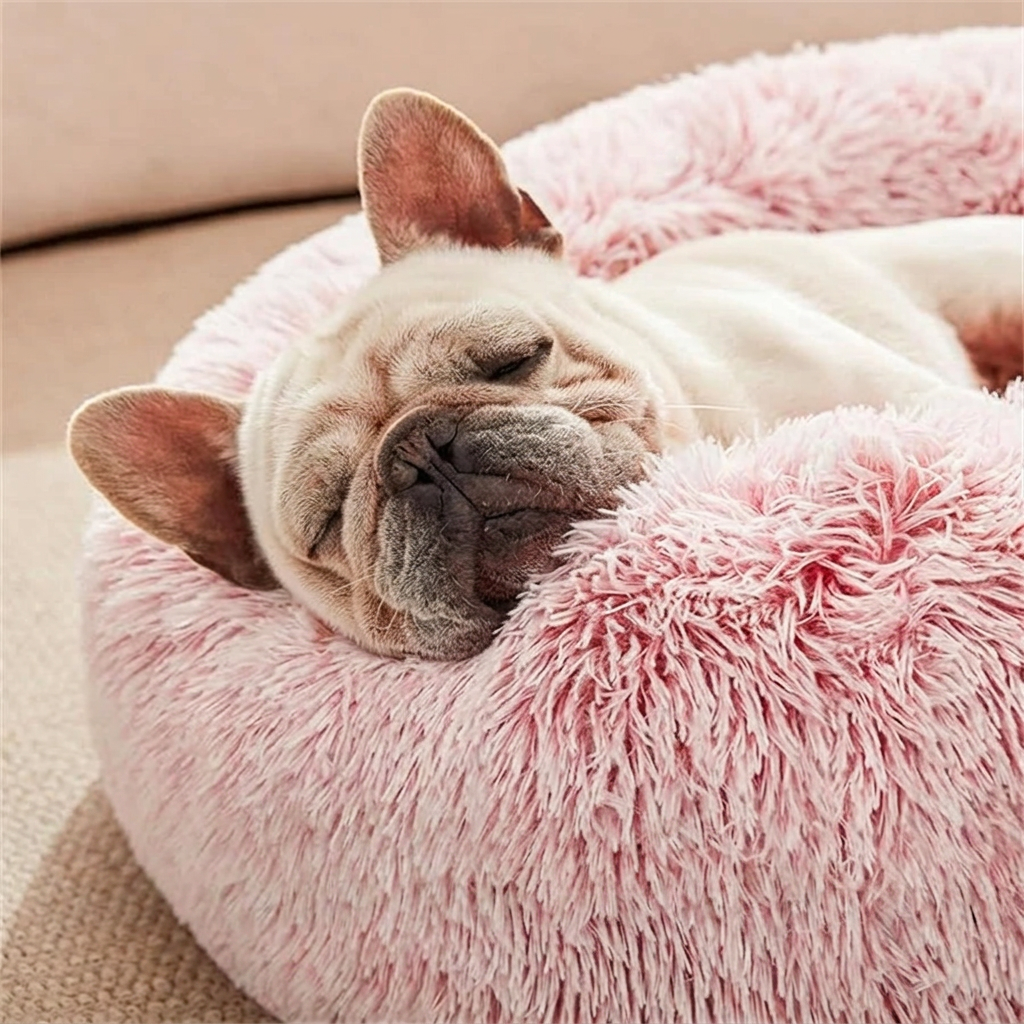 Coussin donut en fausse fourrure — vue 3